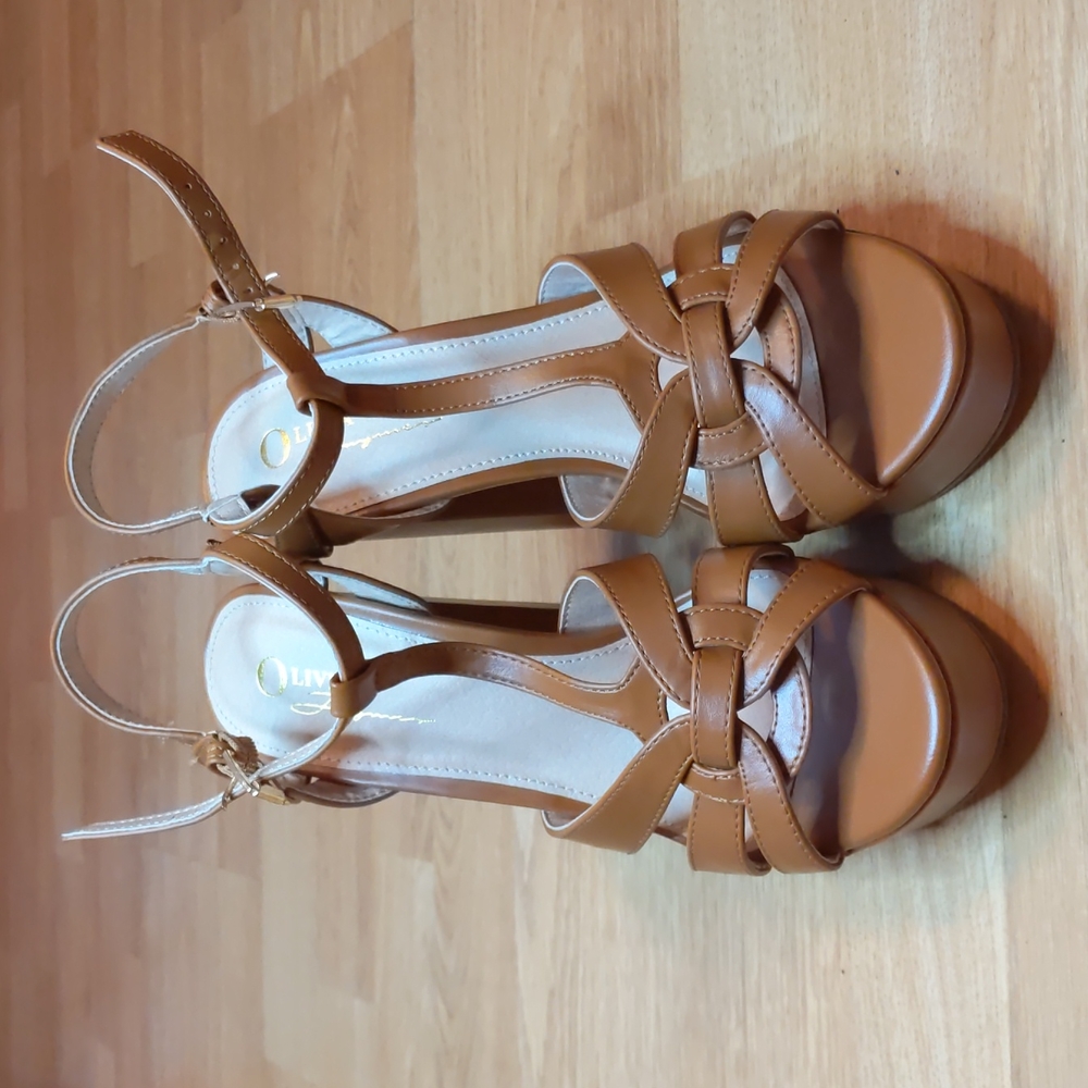 Tan heels